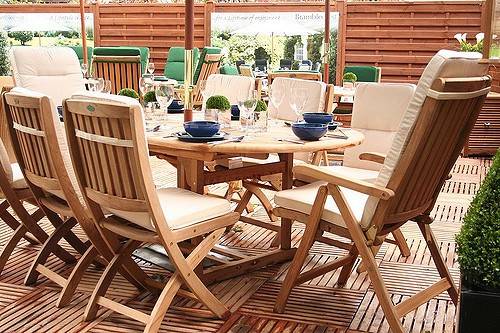 teak_dining_set